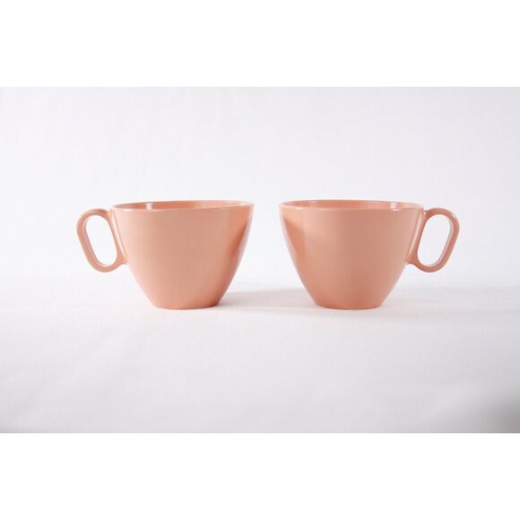 Vintage MELMAC Rainboware Melamine pink coffee cups (2) - Picture 3 of 5